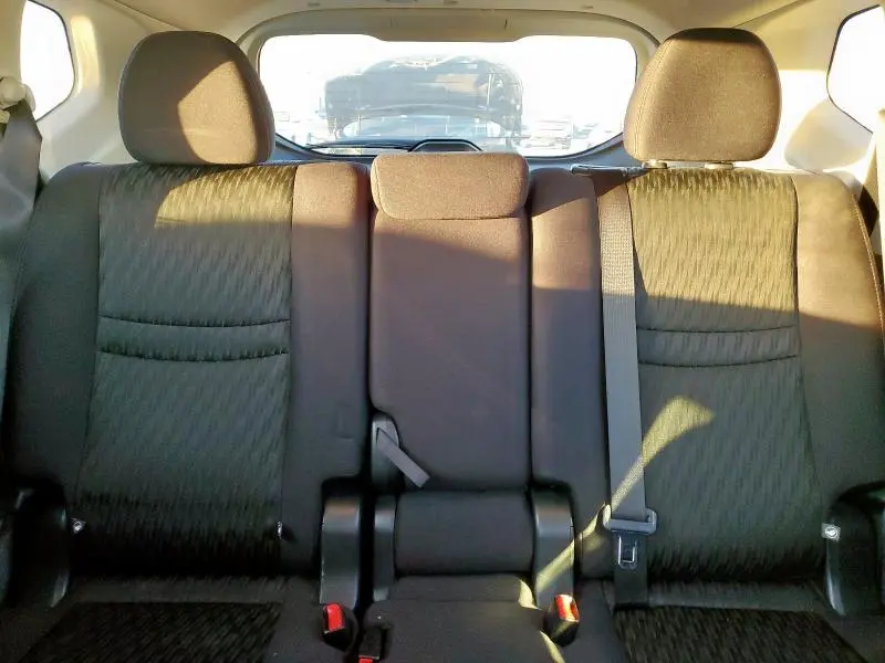 2017 NISSAN ROGUE SV  