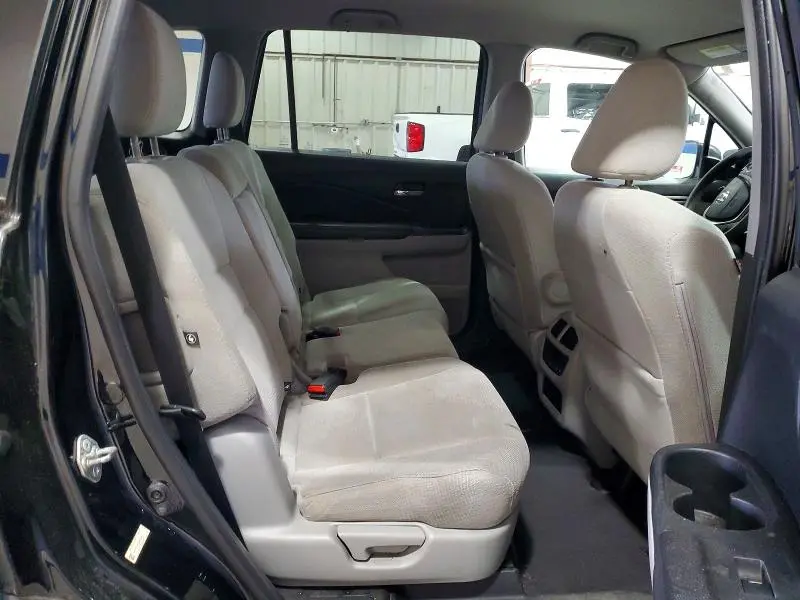 2016 HONDA PILOT EX  