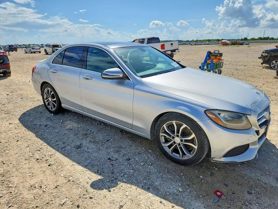 2016 MERCEDES-BENZ C 300  
