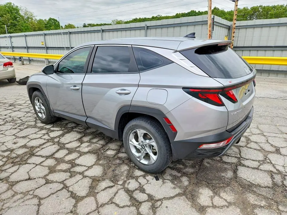 2024 HYUNDAI TUCSON SE  
