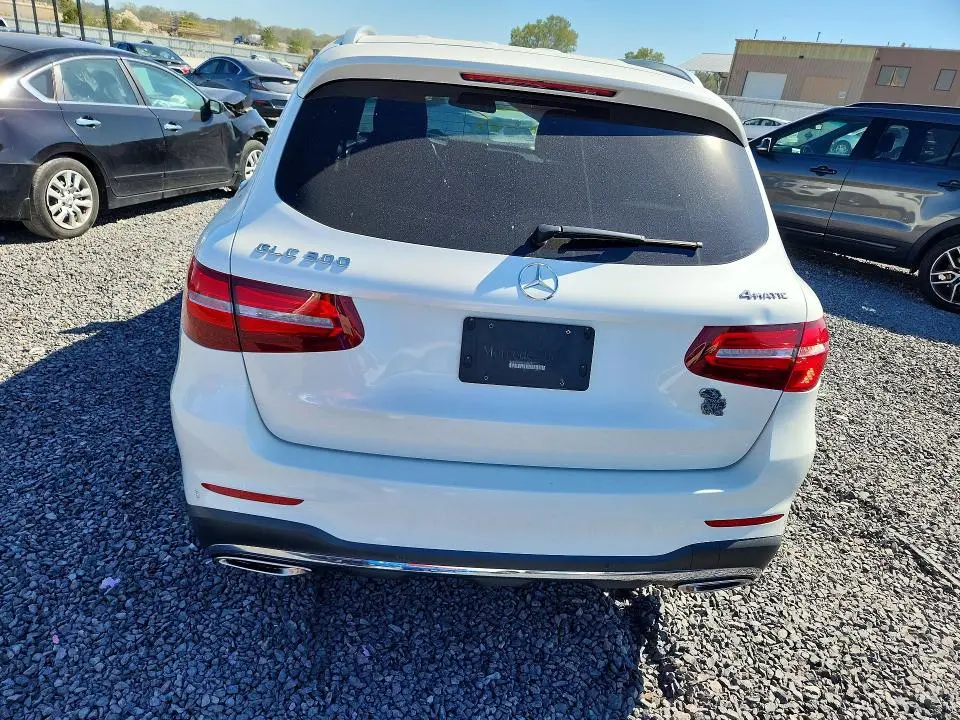 2018 MERCEDES-BENZ GLC 300 4MATIC  