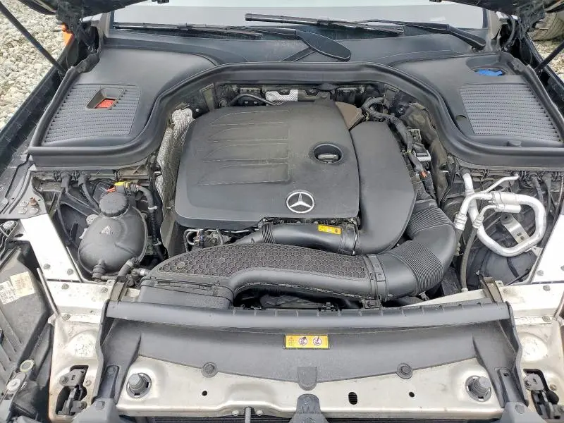2021 MERCEDES-BENZ GLC 300 4MATIC  