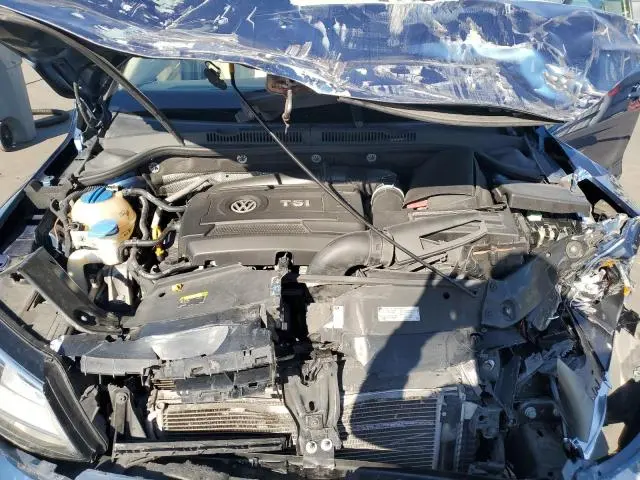2015 VOLKSWAGEN JETTA SE  