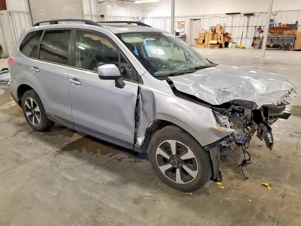 2017 SUBARU FORESTER 2.5I PREMIUM  