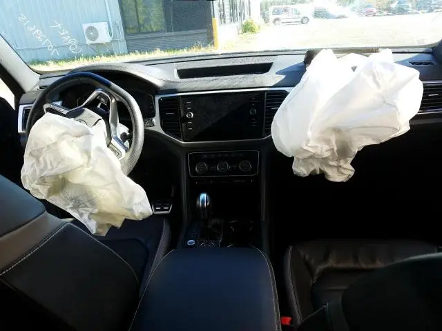 2023 VOLKSWAGEN ATLAS CROSS SPORT SEL PREMIUM R-LINE  