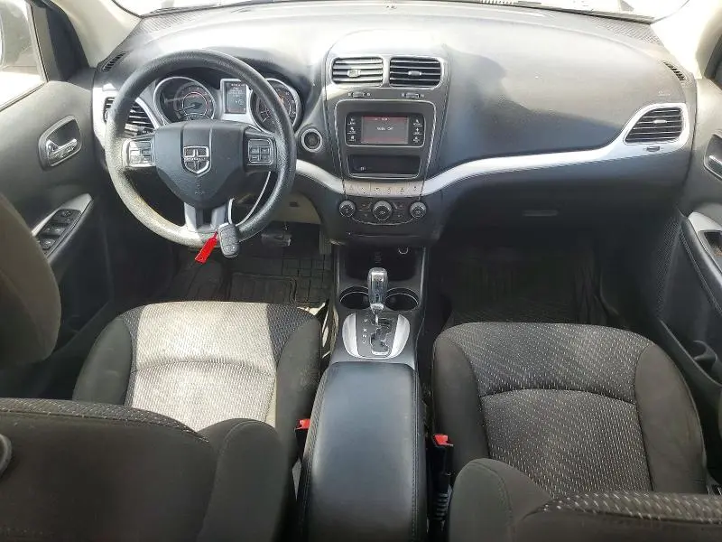 2020 DODGE JOURNEY SE  