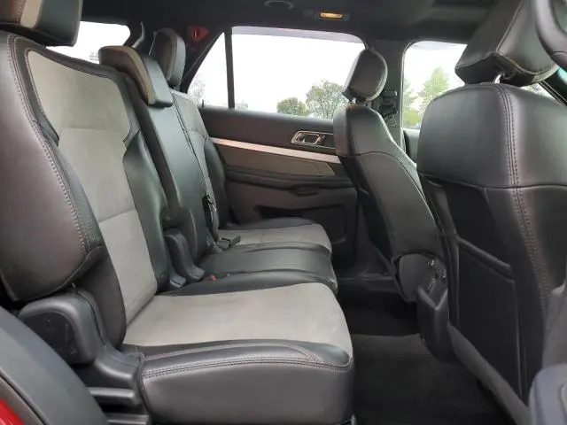 2017 FORD EXPLORER XLT  