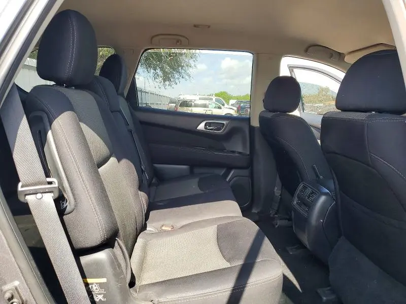 2017 NISSAN PATHFINDER S  