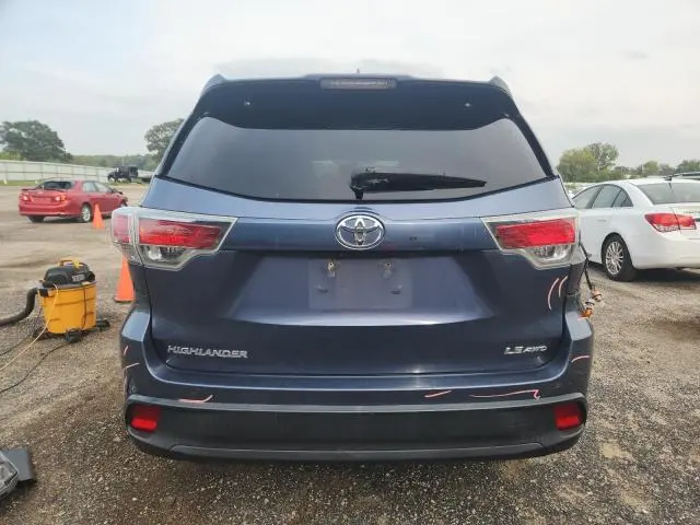 2014 TOYOTA HIGHLANDER LE  