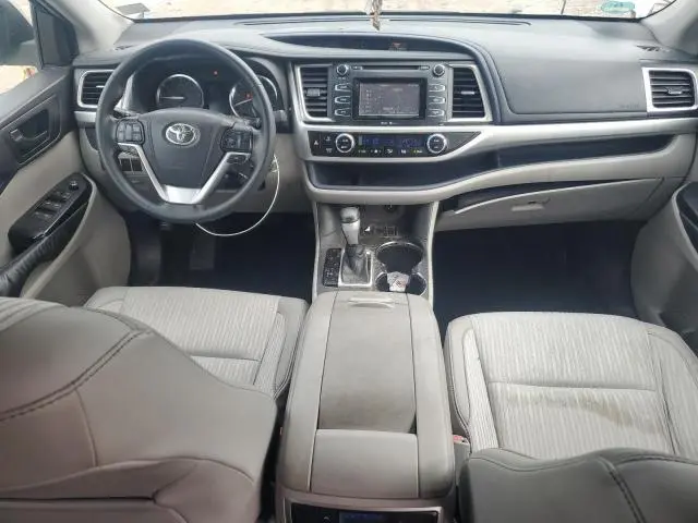 2014 TOYOTA HIGHLANDER LE  