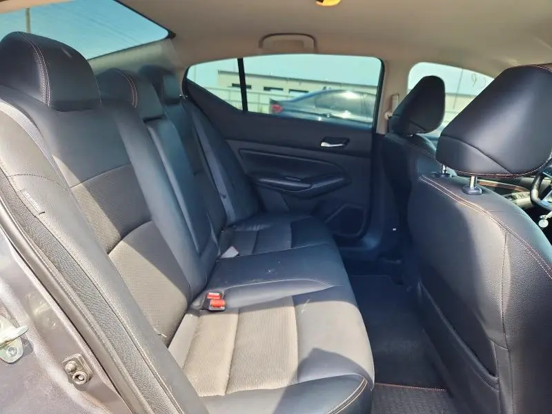 2019 NISSAN ALTIMA SR  