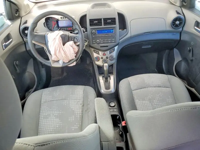 2013 CHEVROLET SONIC LS  