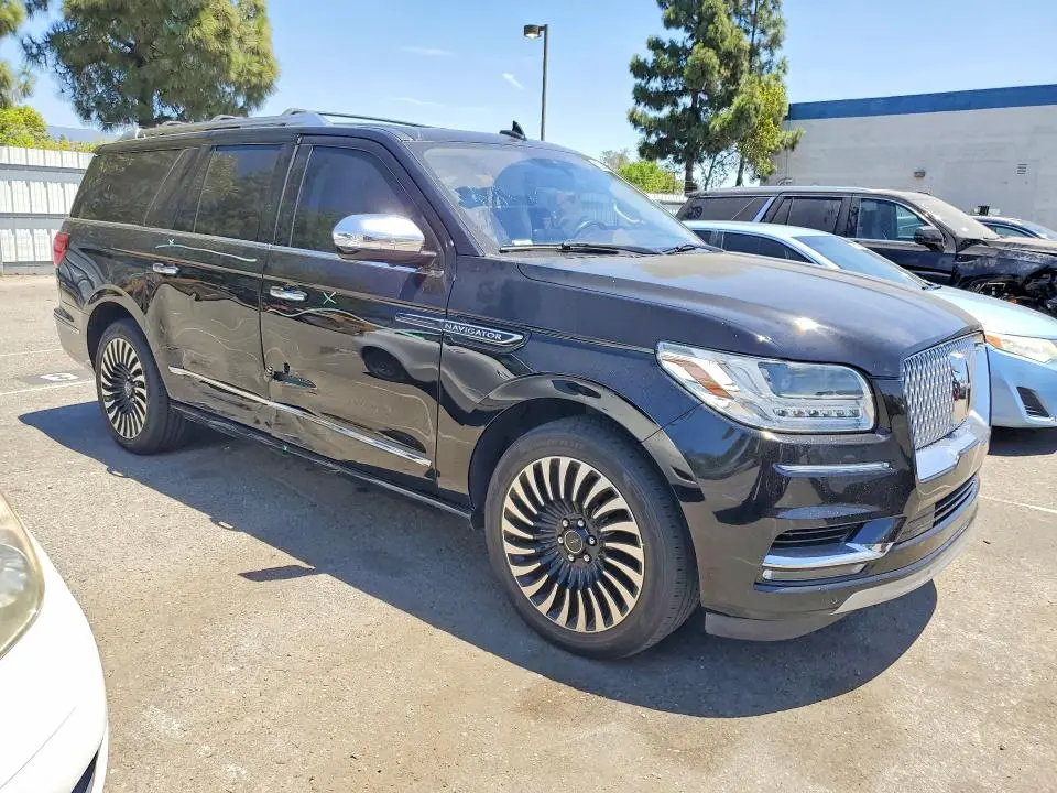 2018 LINCOLN NAVIGATOR L BLACK LABEL  