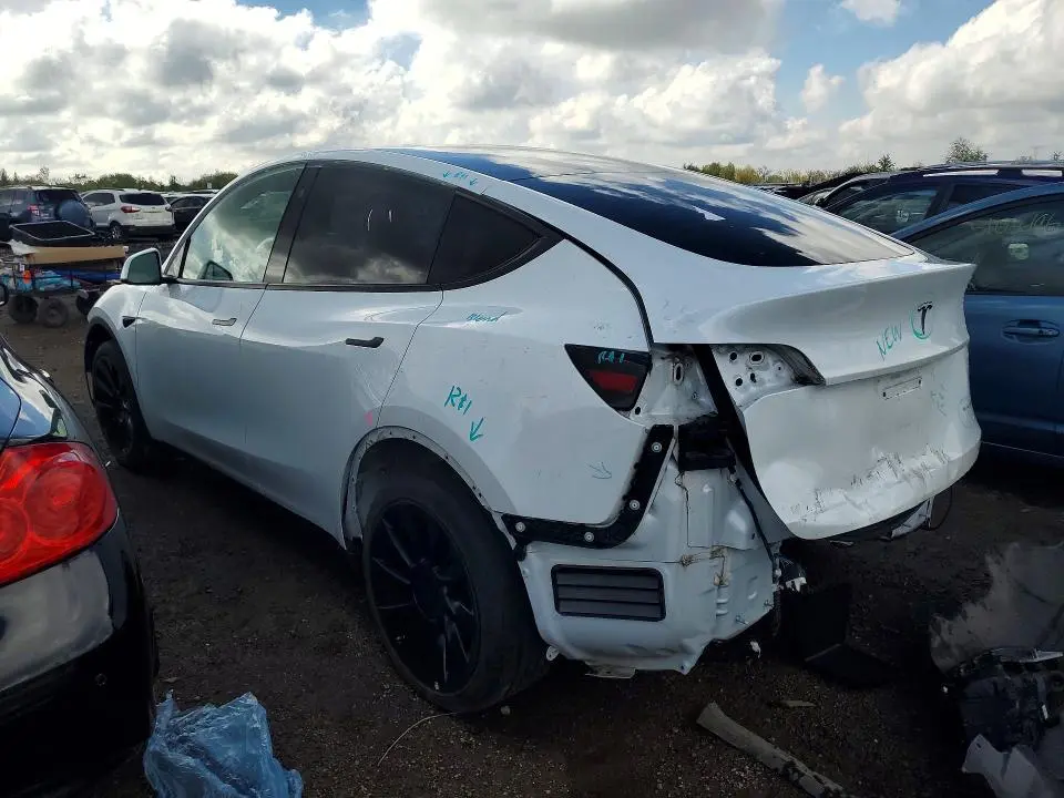 2022 TESLA MODEL Y   