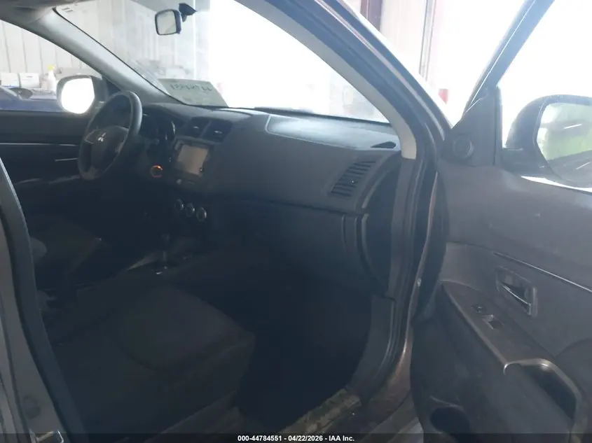 2018 MITSUBISHI OUTLANDER SPORT 2.0 ES