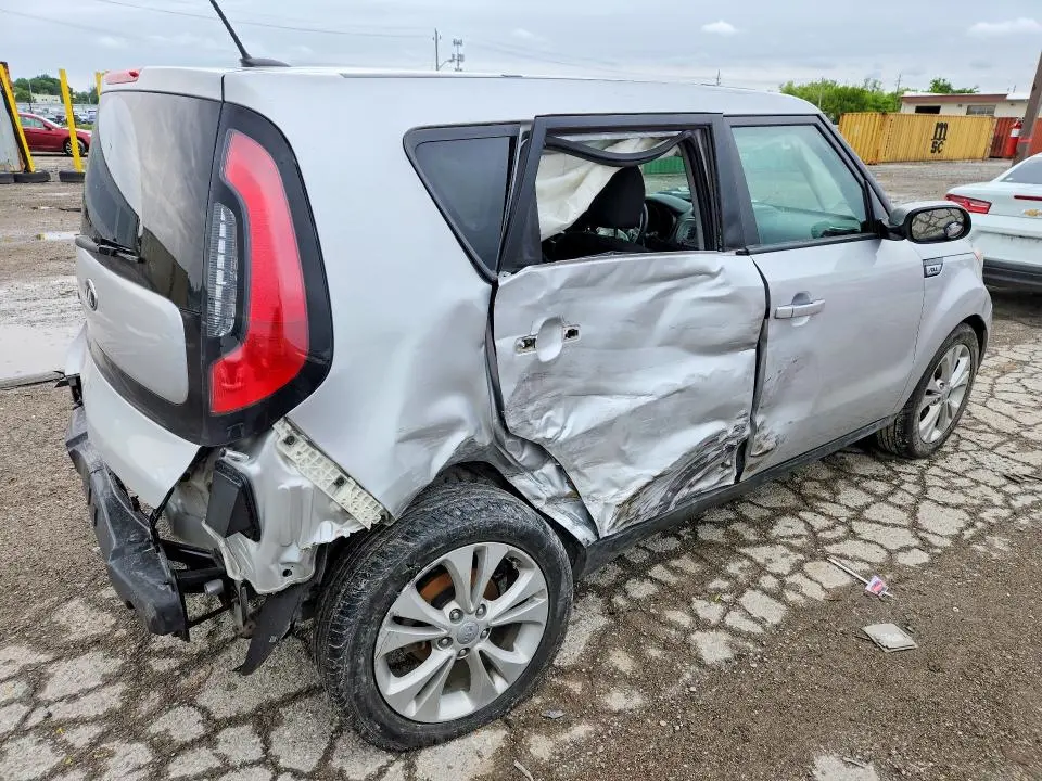 2015 KIA SOUL +  