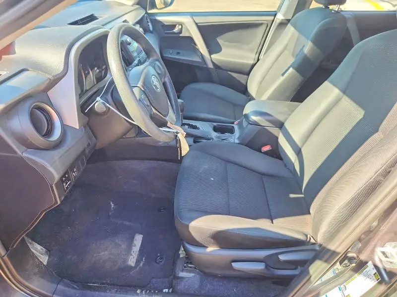 2016 TOYOTA RAV4 LE  