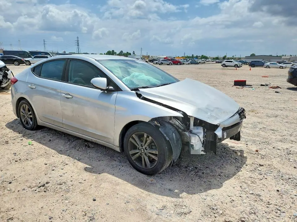 2018 HYUNDAI ELANTRA   