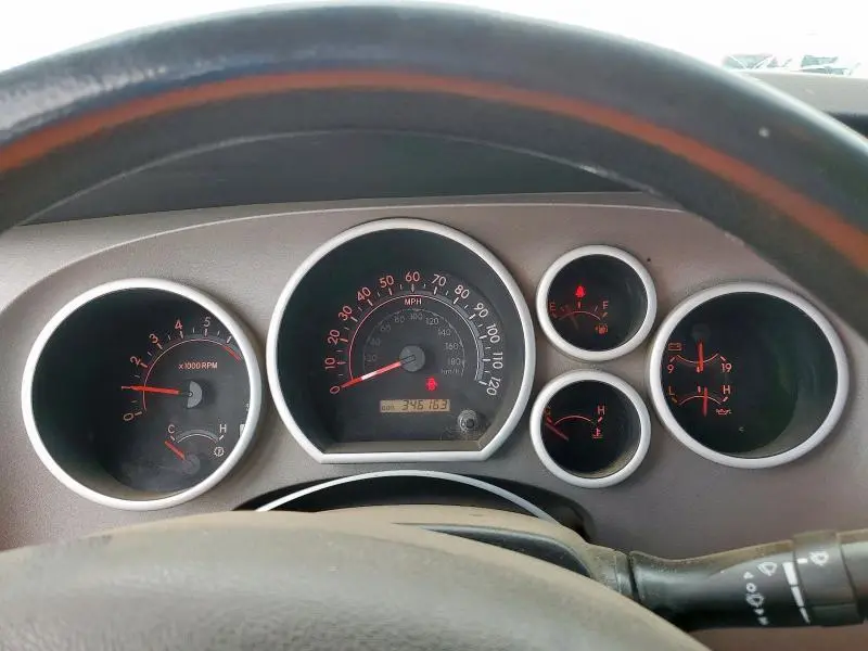 2010 TOYOTA TUNDRA CREWMAX SR5  