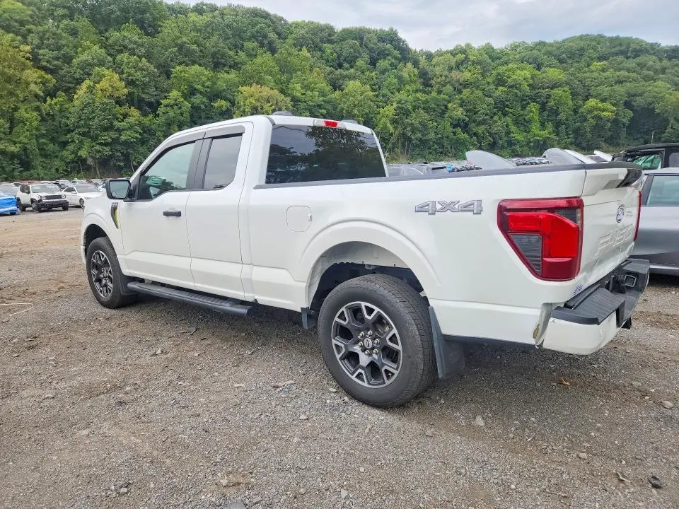 2024 FORD F150 STX  