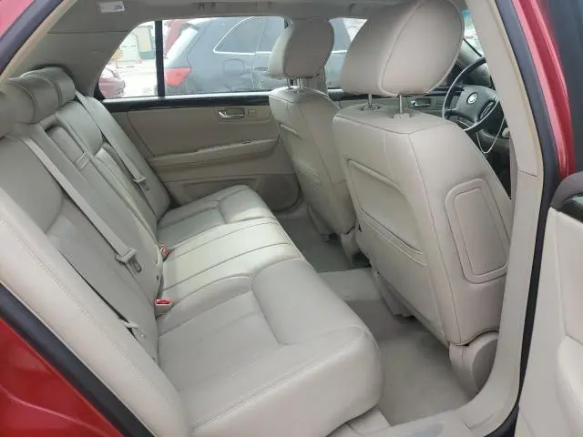 2011 CADILLAC DTS LUXURY COLLECTION  