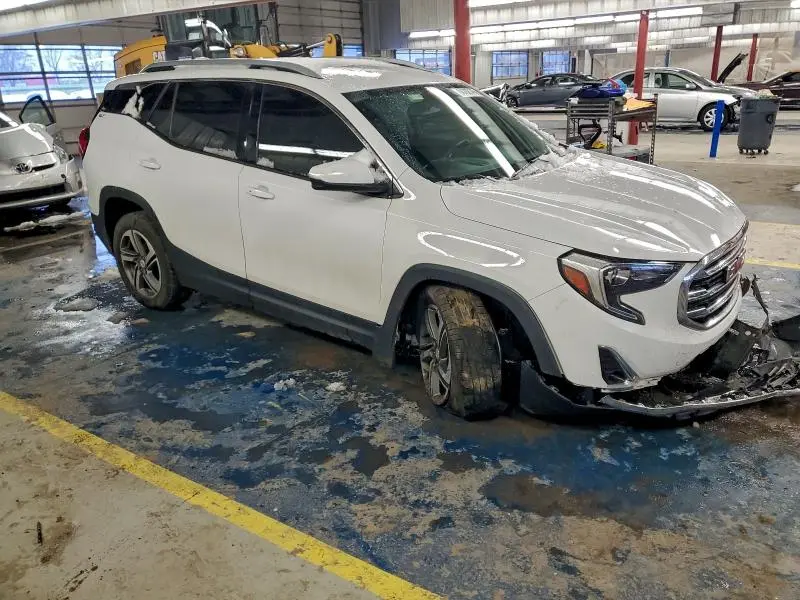 2018 GMC TERRAIN SLT  