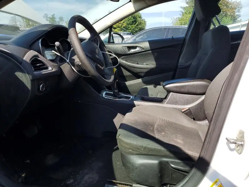2016 CHEVROLET CRUZE LT  