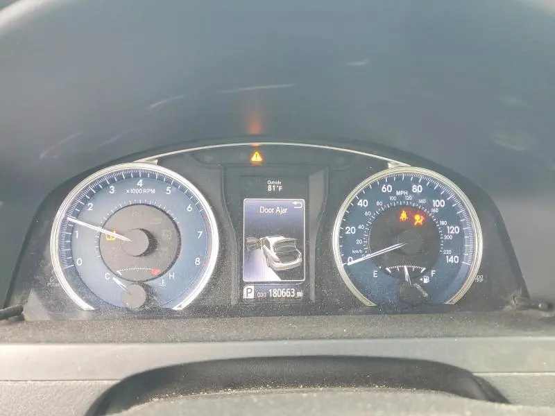 2016 TOYOTA CAMRY LE  