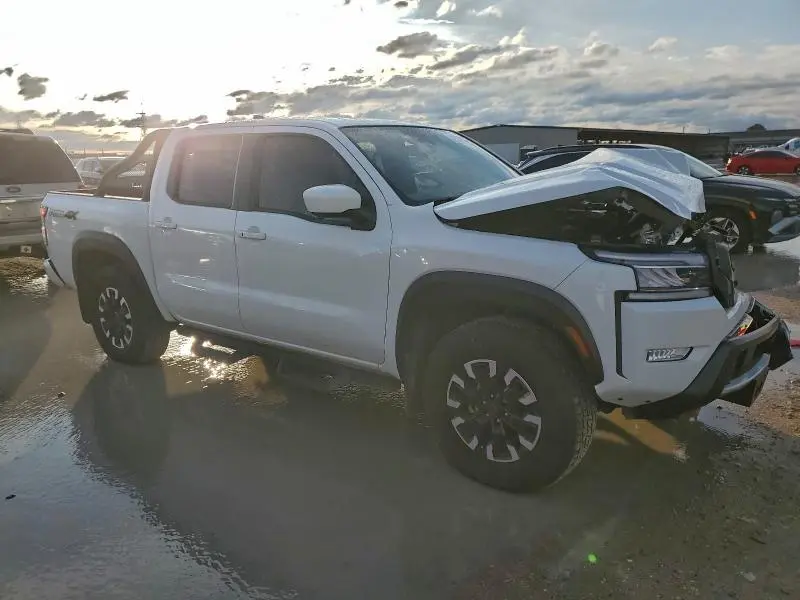 2023 NISSAN FRONTIER S  