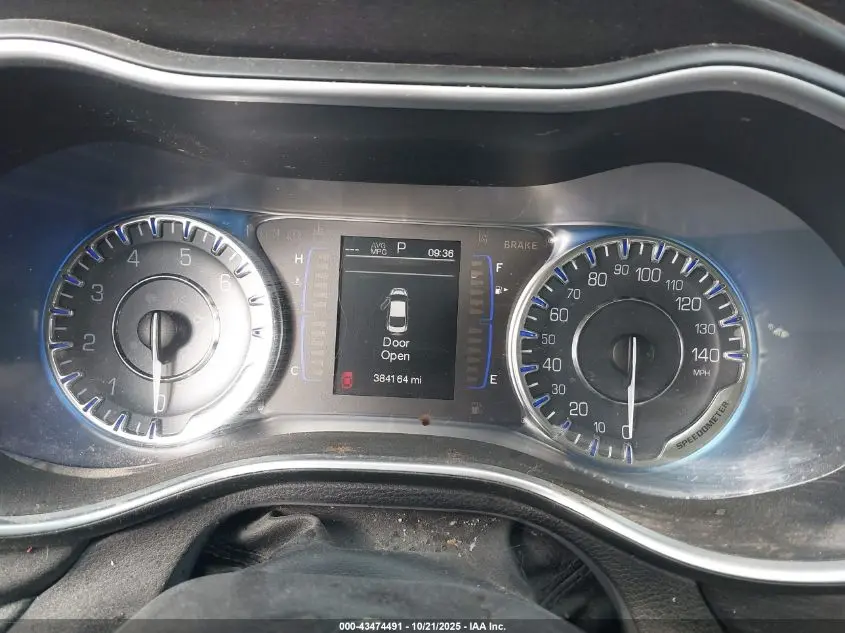 2015 CHRYSLER 200 LIMITED