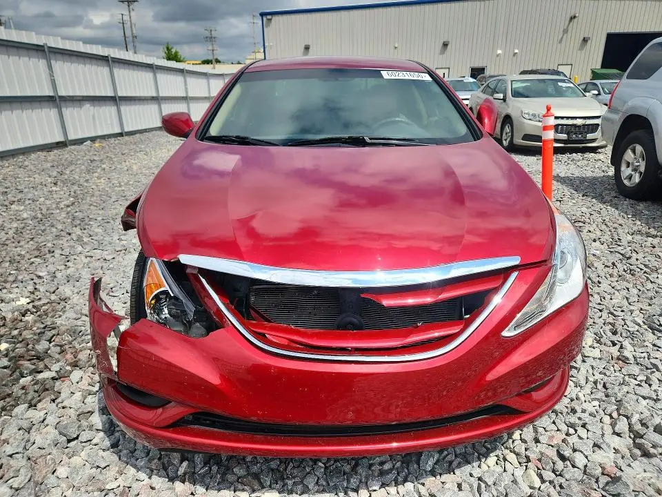 2011 HYUNDAI SONATA GLS  