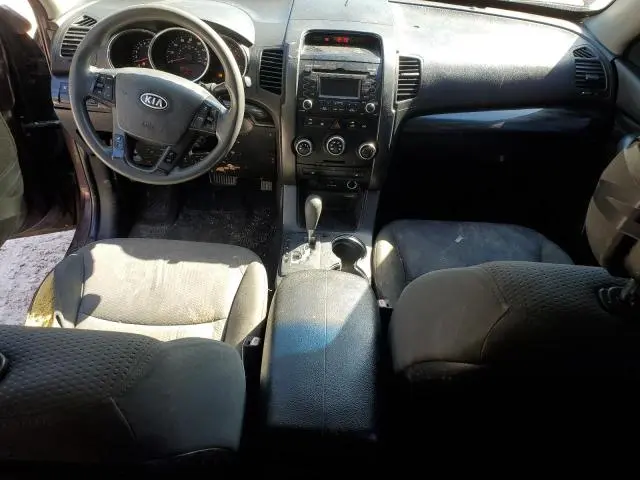 2011 KIA SORENTO BASE  