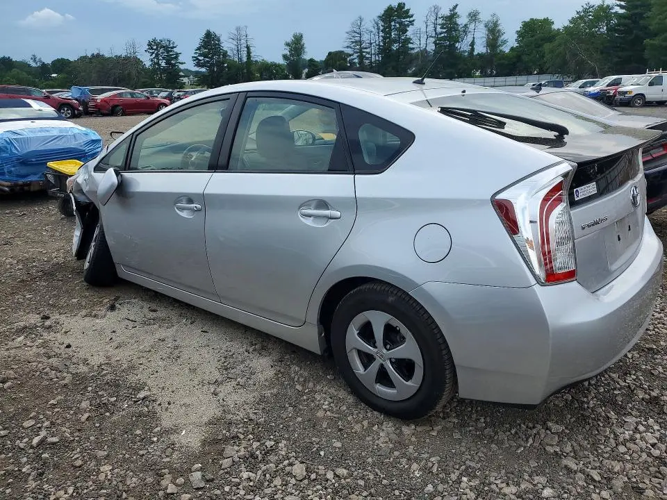 2013 TOYOTA PRIUS TWO  
