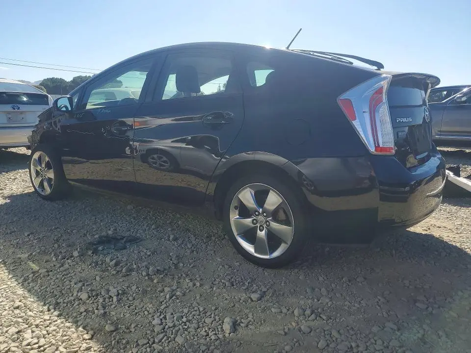 2013 TOYOTA PRIUS PERSONA SERIES SE  