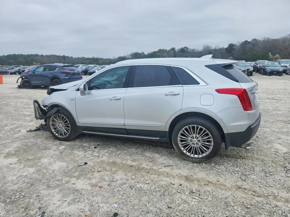 2018 CADILLAC XT5 LUXURY  