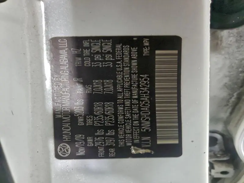 2010 HYUNDAI SANTA FE SE  