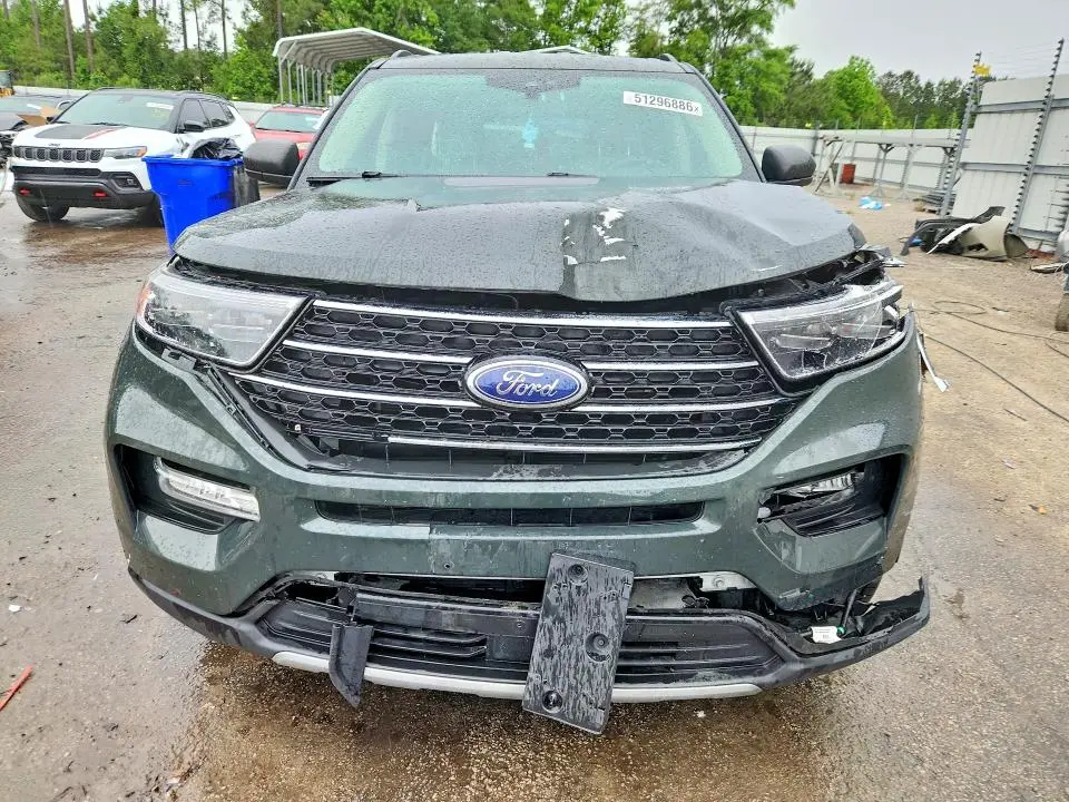 2021 FORD EXPLORER XLT  