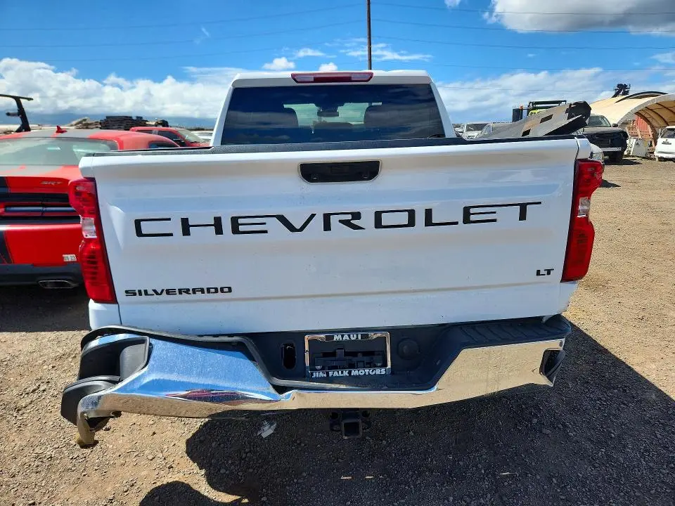 2024 CHEVROLET SILVERADO K1500 LT  