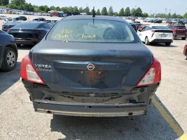 2016 NISSAN VERSA S  