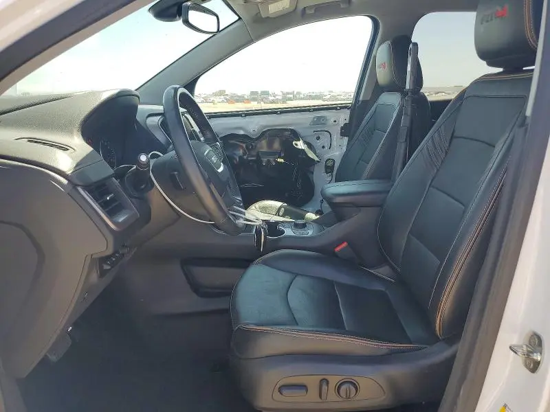 2022 GMC TERRAIN AT4  