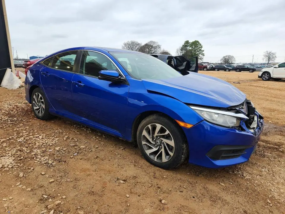 2017 HONDA CIVIC EX  
