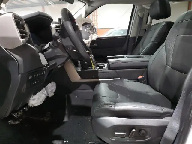 2024 TOYOTA TUNDRA CREWMAX LIMITED  