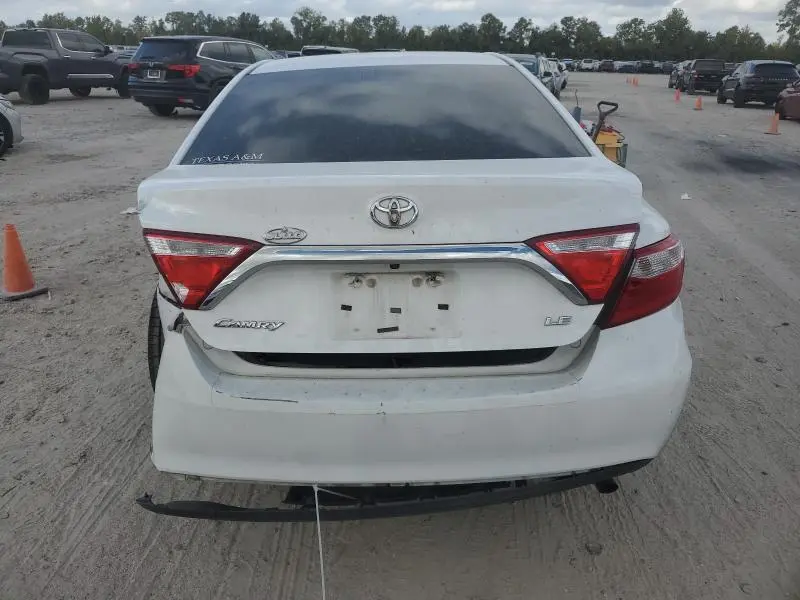 2017 TOYOTA CAMRY LE  