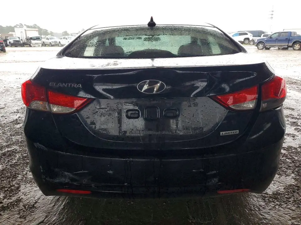 2013 HYUNDAI ELANTRA LIMITED  