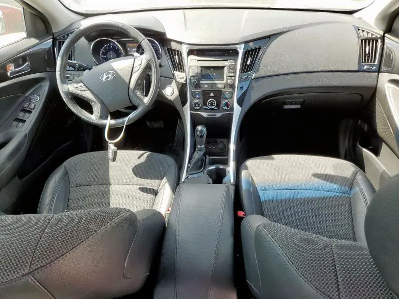2014 HYUNDAI SONATA SE  