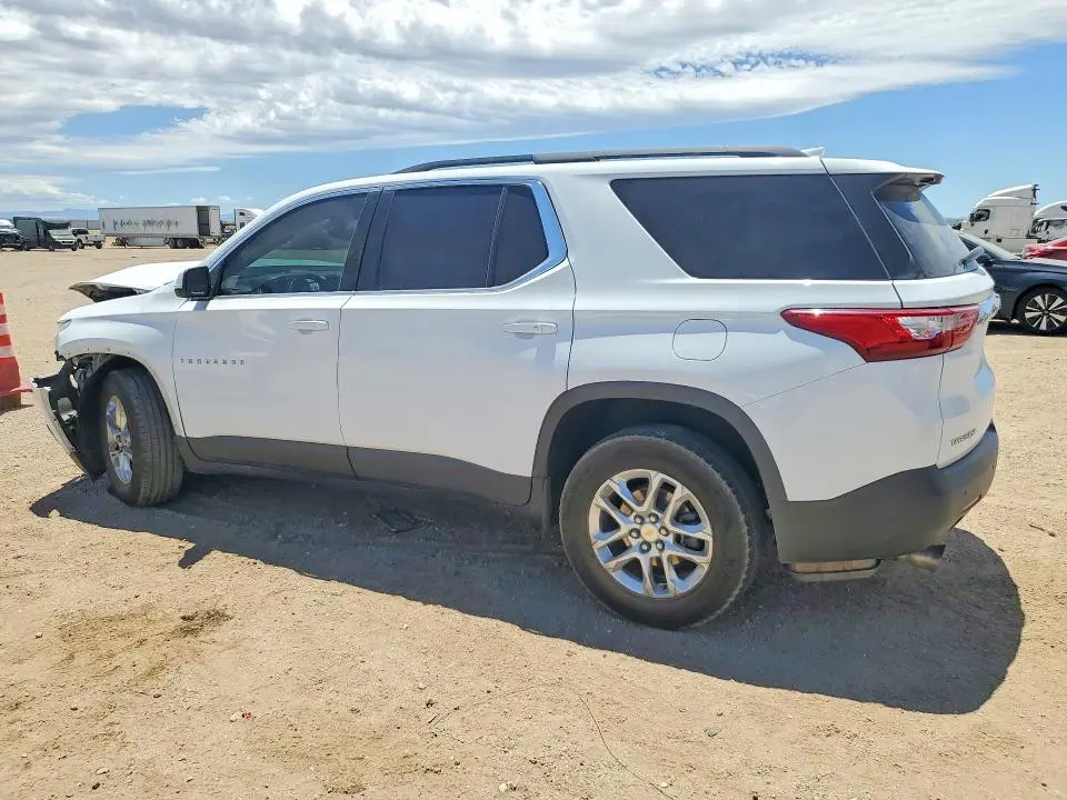 2021 CHEVROLET TRAVERSE LT  