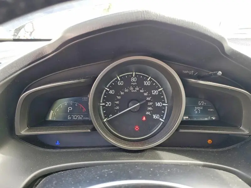 2018 MAZDA 3 TOURING  