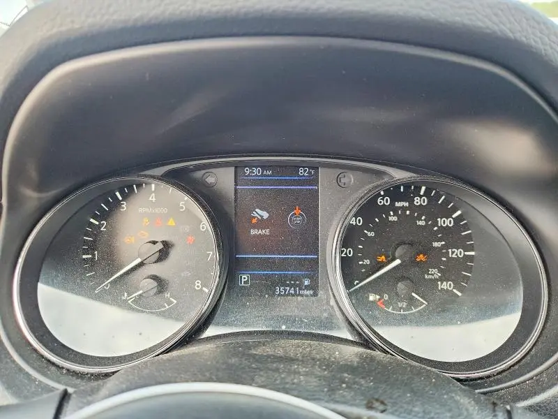2019 NISSAN ROGUE SV  
