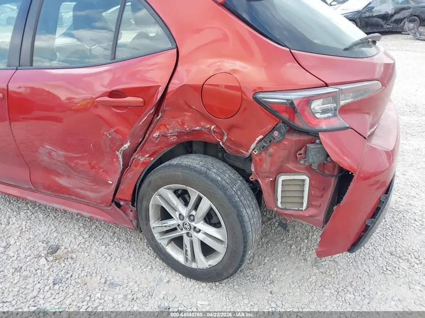 2019 TOYOTA COROLLA SE