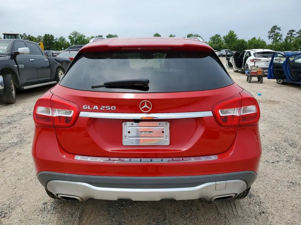 2020 MERCEDES-BENZ GLA 250  